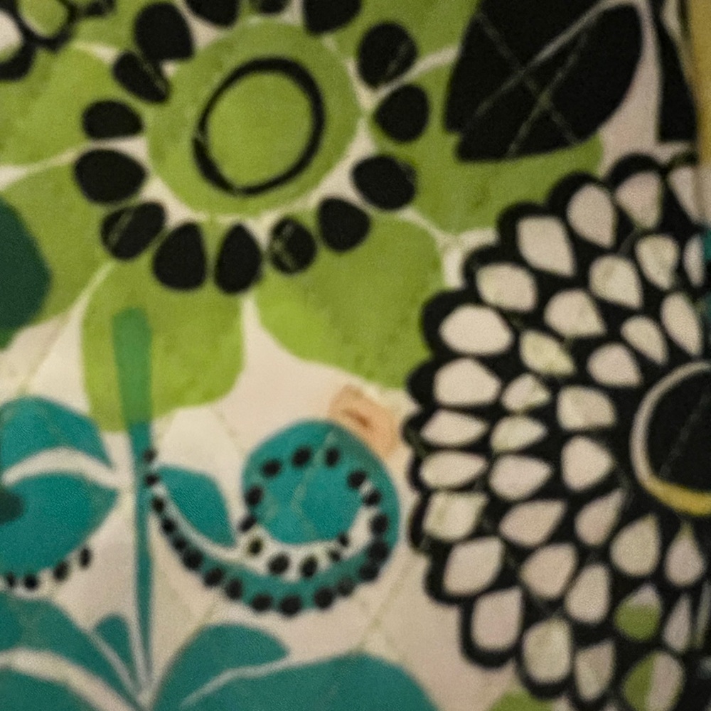 Limes Up Summer 2012 Vera Bradley e-Reader Quilted Pouch - Picture 2 of 2